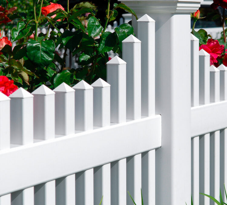 What Type Of Vinyl Fencing Is Right For You?