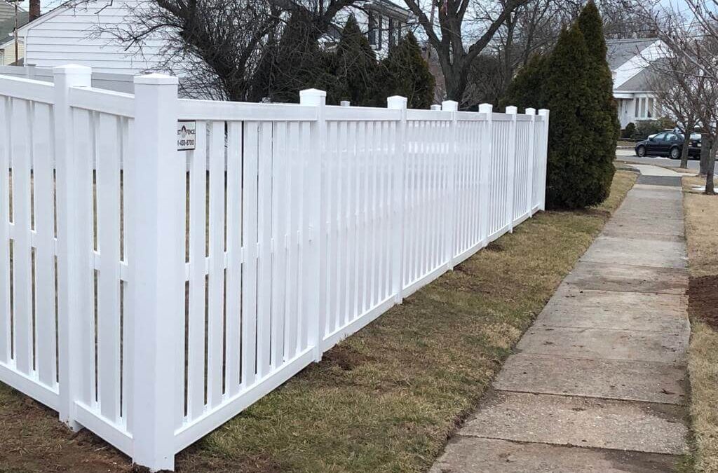 4 Tips to Help You Choose the Right Fence Company